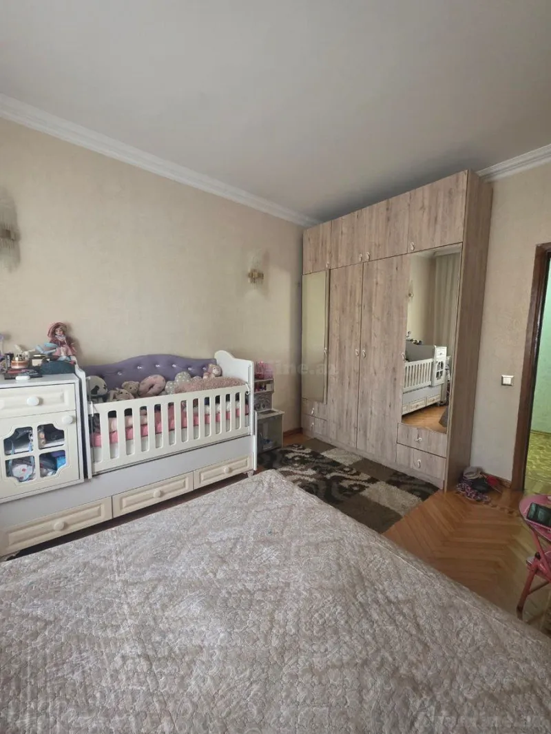 Satılır 4 otaqlı Mənzil Köhnə tikili 100 m² Yeni Yasamal - şəkil 9