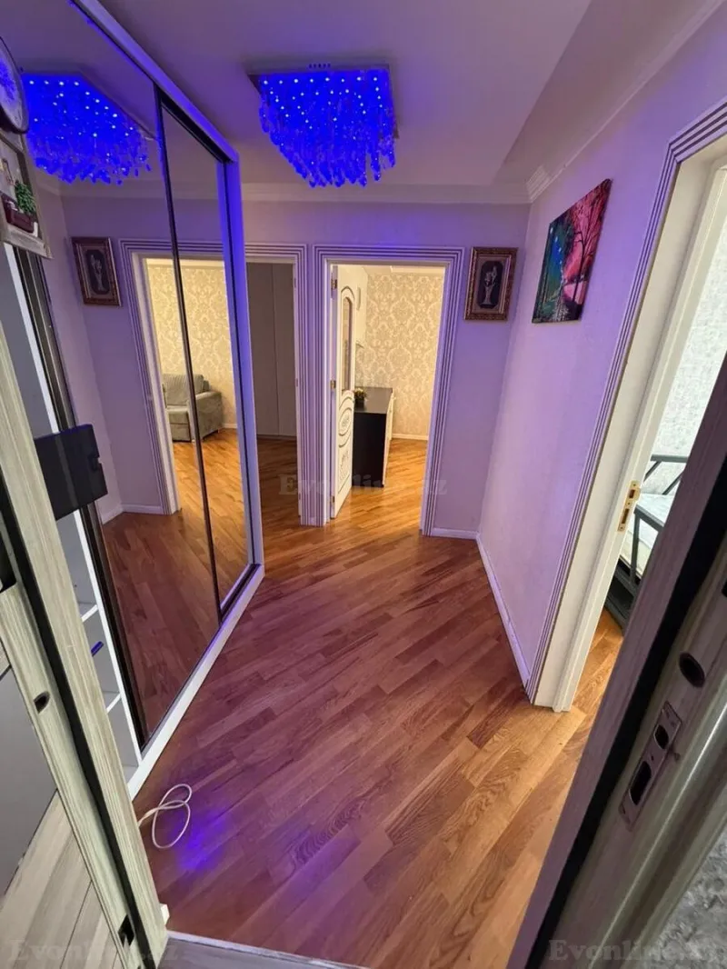Satılır 3 otaqlı Mənzil Köhnə tikili 65 m² Neftçilər m. - şəkil 10