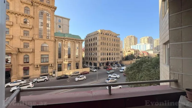Satılır 4 otaqlı Mənzil Yeni tikili 170 m² 8 Noyabr m. - şəkil 24