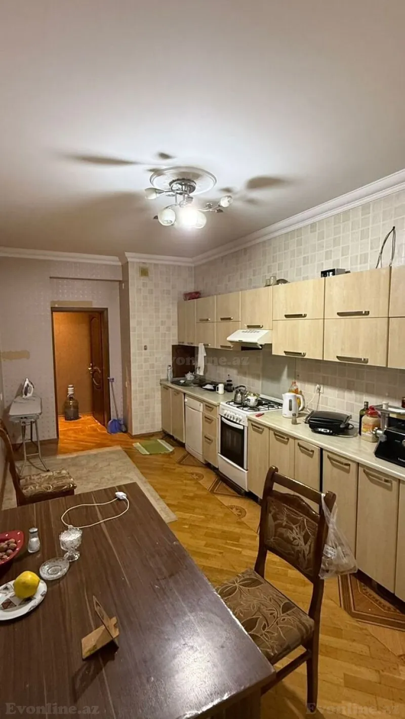 Satılır 3 otaqlı Mənzil Yeni tikili 128 m² Nizami m. - şəkil 5