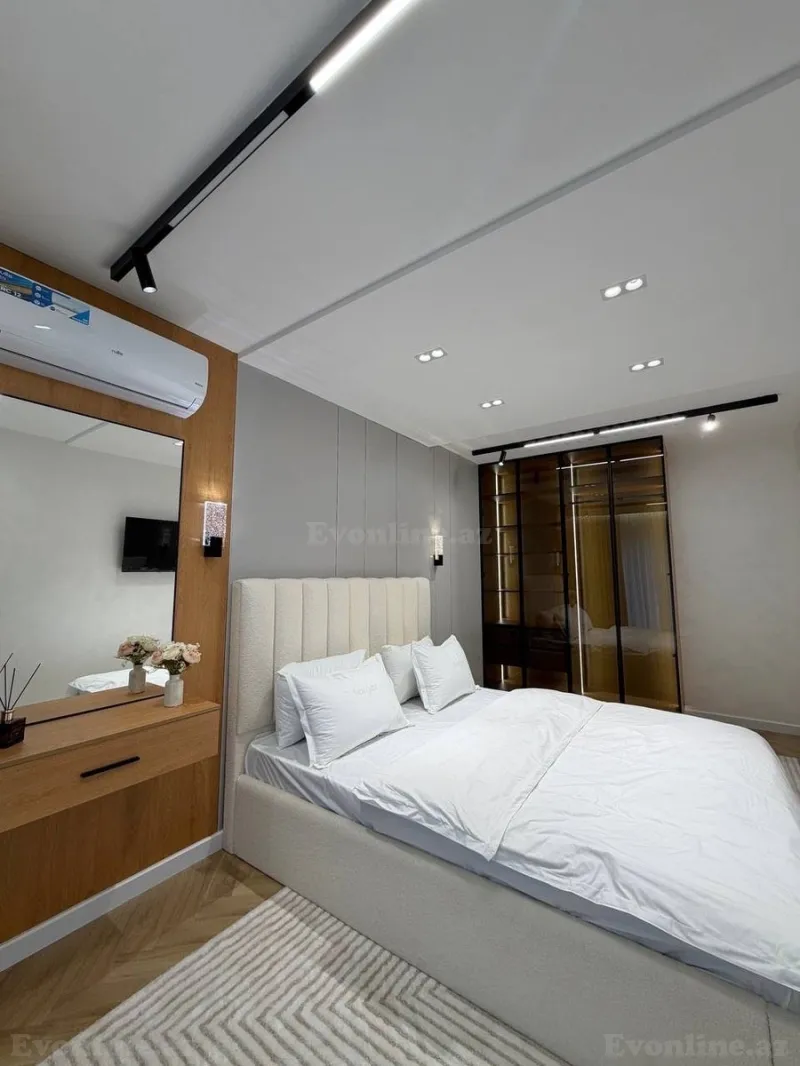 Kirayə verilir 4 otaqlı Mənzil Yeni tikili 130 m² Xətai r. - şəkil 7