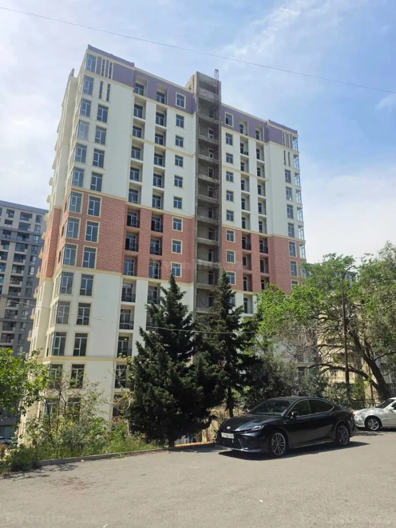 Satılır 2 otaqlı Mənzil Yeni tikili 77 m² Xətai r. - şəkil 3