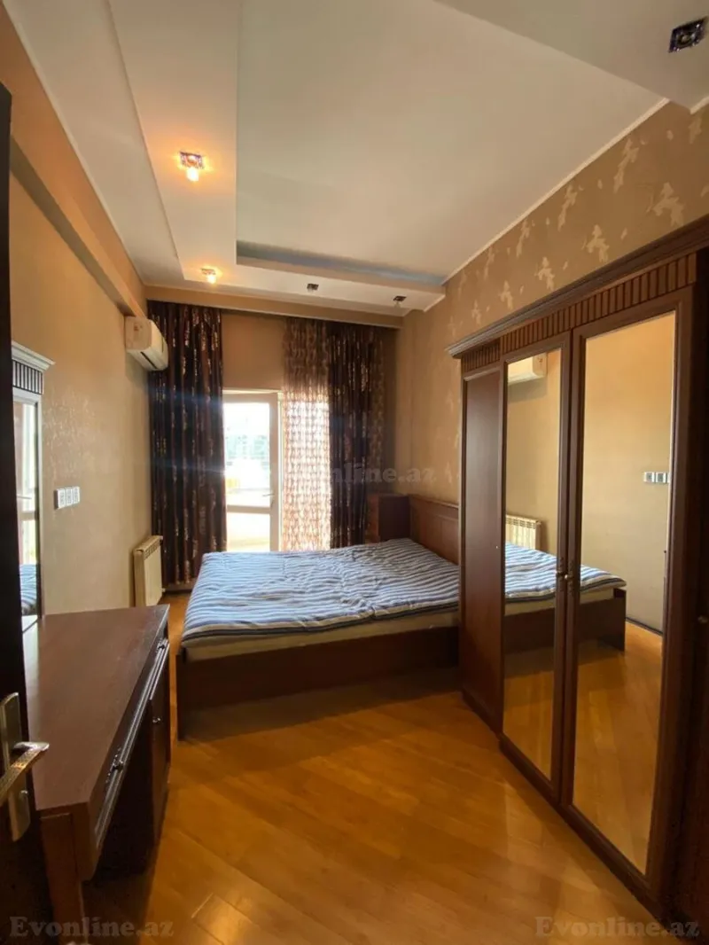 Kirayə verilir 3 otaqlı Mənzil Yeni tikili 110 m² Nərimanov r. - şəkil 4