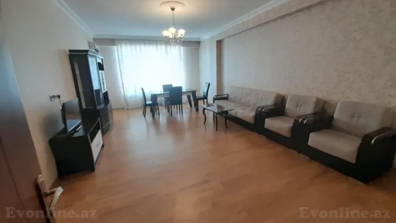 Kirayə verilir 3 otaqlı Mənzil Yeni tikili 128 m² Xətai m.