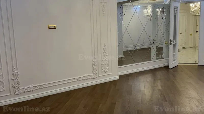Satılır 3 otaqlı Mənzil Yeni tikili 181 m² Nərimanov r. - şəkil 7