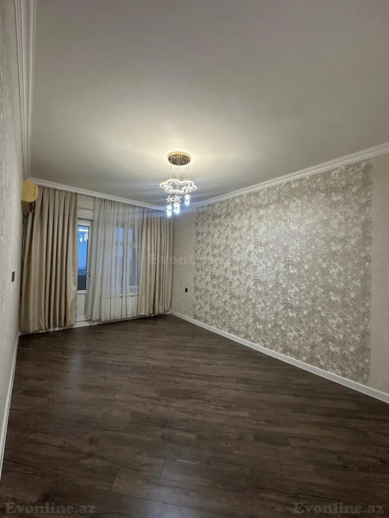 Satılır 2 otaqlı Mənzil Köhnə tikili 65 m² Suraxanı r.
