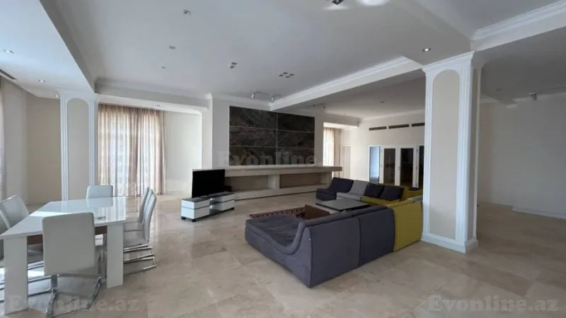 5 otaqlı Mənzil 760 m² 28 May m. Satılır
