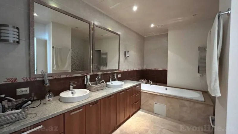 Satılır 5 otaqlı Mənzil Yeni tikili 760 m² 28 May m. - şəkil 18