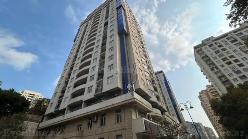 Satılır 5 otaqlı Mənzil Yeni tikili 760 m² 28 May m. - şəkil 24