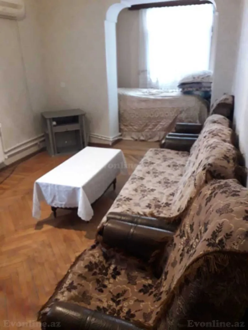Satılır 1 otaqlı Mənzil Köhnə tikili 35 m² Yasamal - şəkil 2