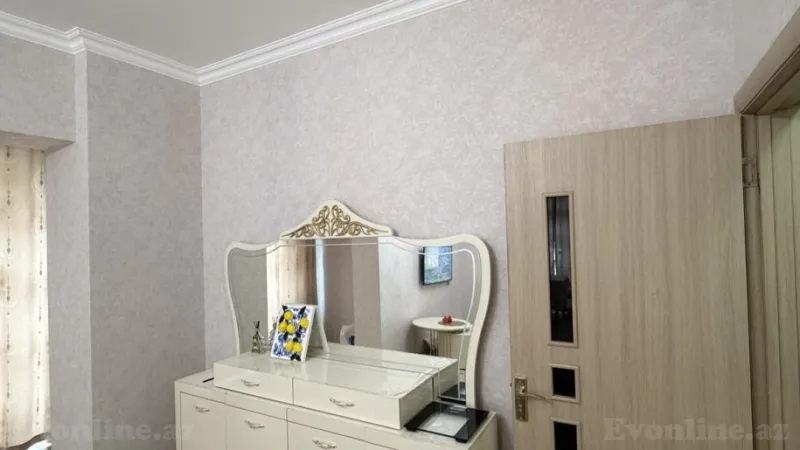Satılır 3 otaqlı Mənzil Köhnə tikili 85 m² Nərimanov r.