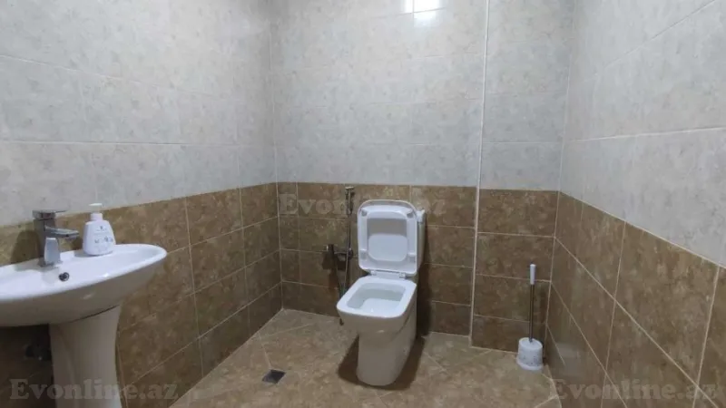 Kirayə verilir 4 otaqlı Mənzil Yeni tikili 140 m² Neftçilər m. - şəkil 10