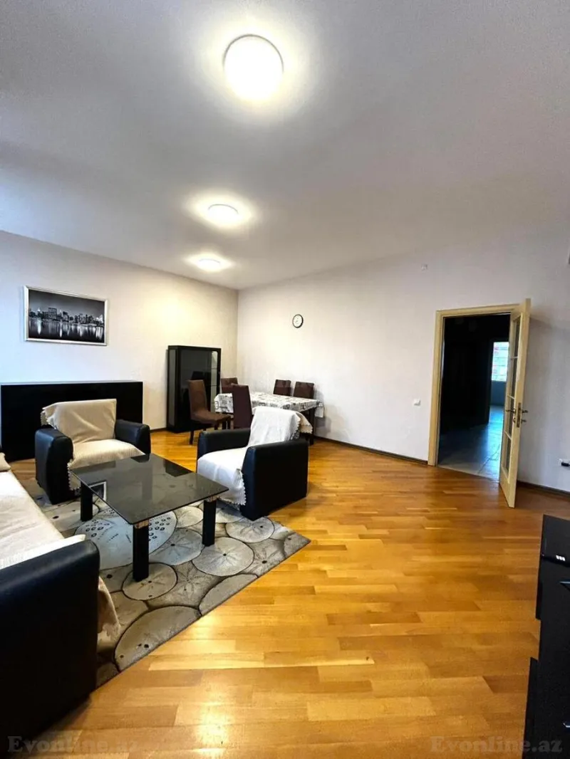 Satılır 2 otaqlı Mənzil Yeni tikili 95 m² Nəsimi r. - şəkil 2