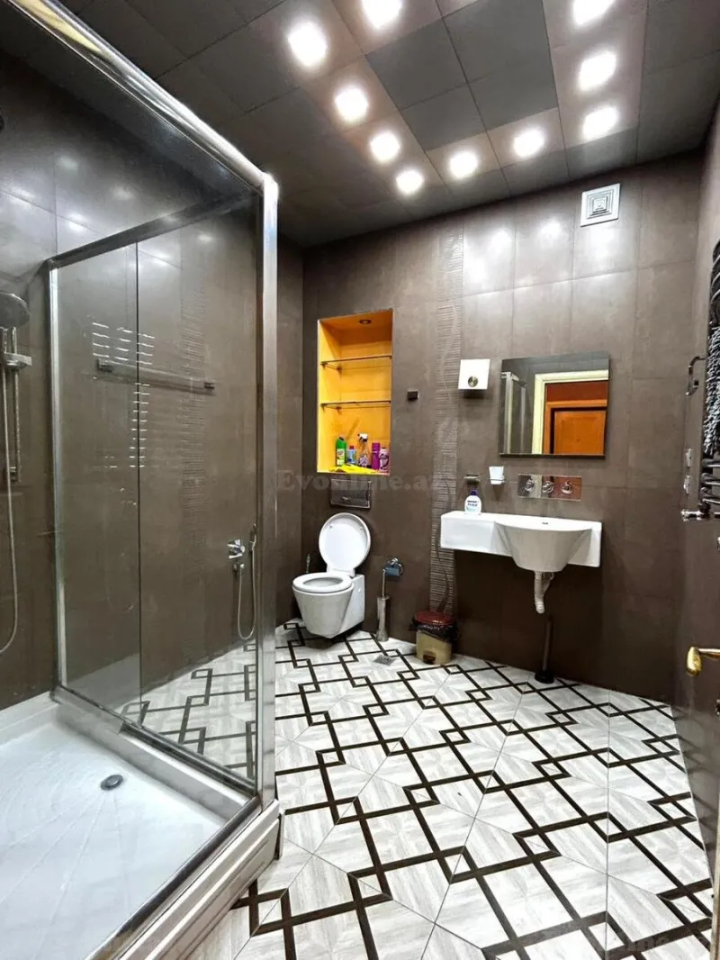 Satılır 2 otaqlı Mənzil Yeni tikili 95 m² Nəsimi r. - şəkil 13
