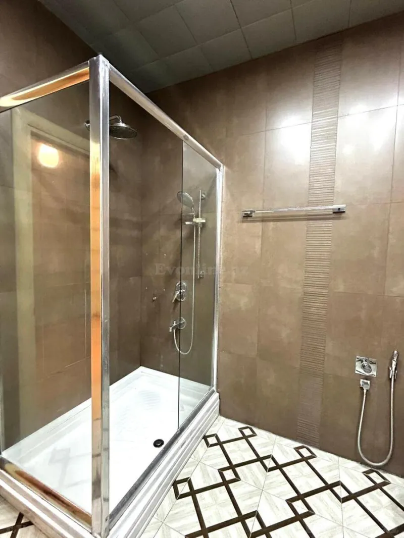 Satılır 2 otaqlı Mənzil Yeni tikili 95 m² Nəsimi r. - şəkil 14