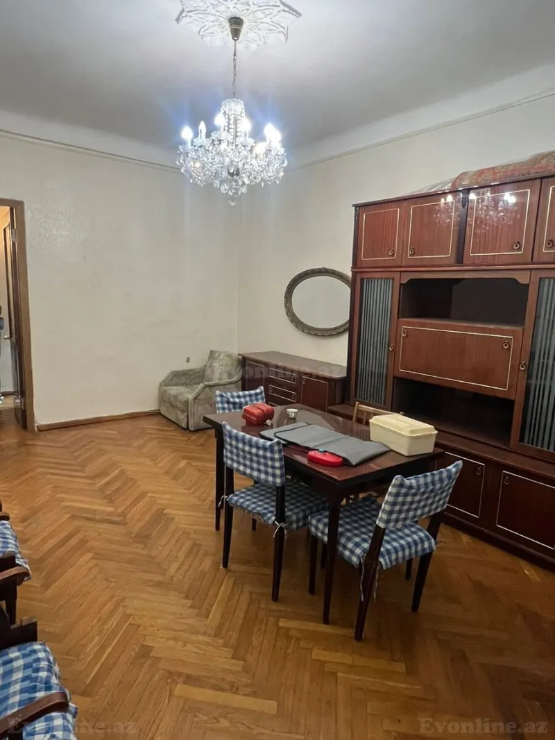 Kirayə verilir 2 otaqlı Mənzil Köhnə tikili 65 m² Elmlər Akademiyası m. - şəkil 2