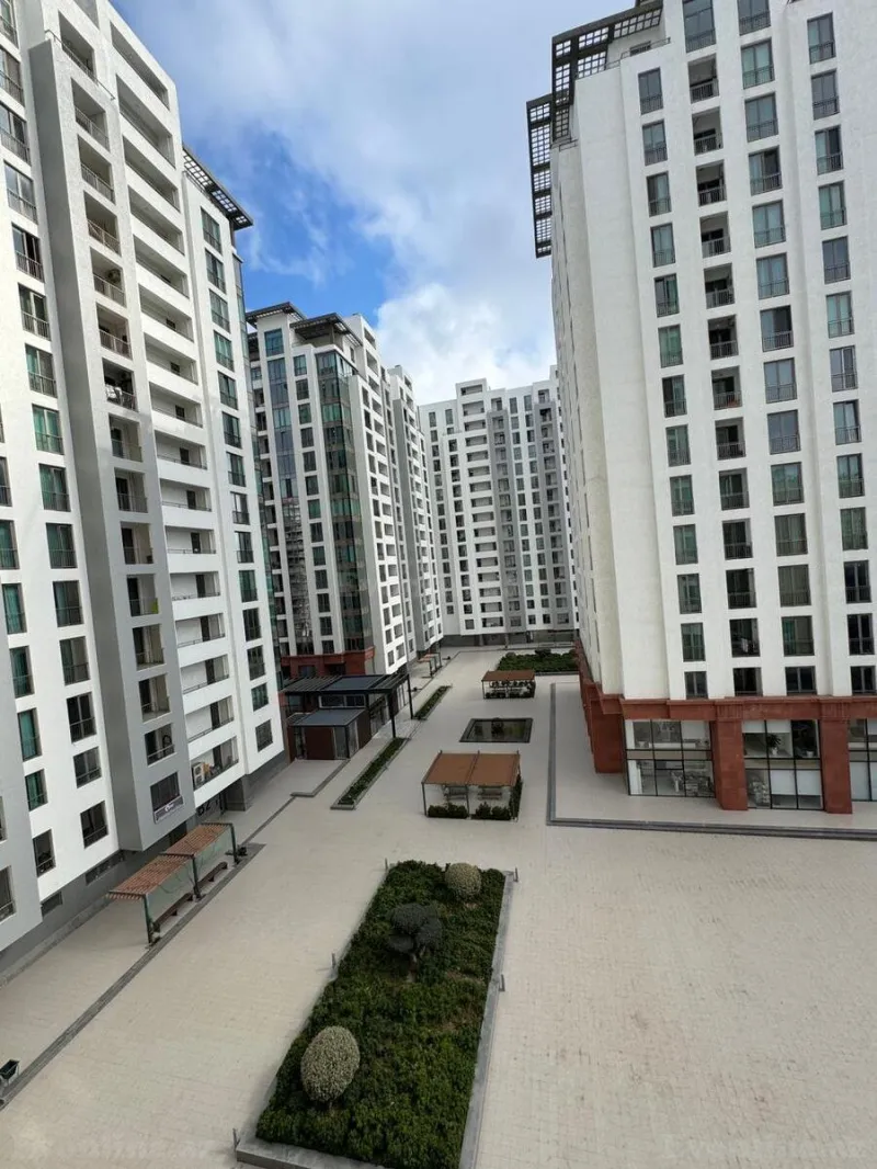 Satılır 4 otaqlı Mənzil Yeni tikili 180 m² Elmlər Akademiyası m. - şəkil 4