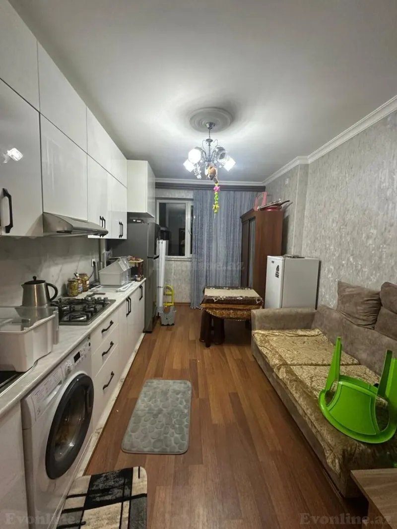 Satılır 3 otaqlı Mənzil Köhnə tikili 75 m² Həzi Aslanov m.