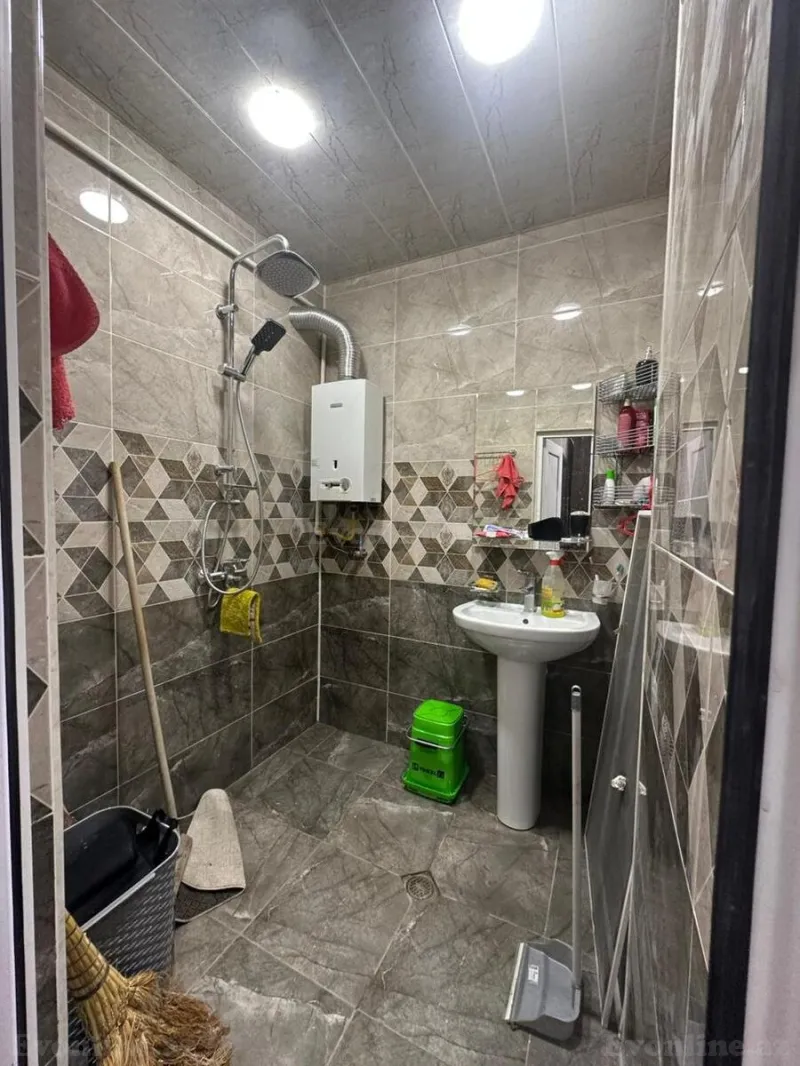 Satılır 3 otaqlı Mənzil Köhnə tikili 75 m² Həzi Aslanov m. - şəkil 7