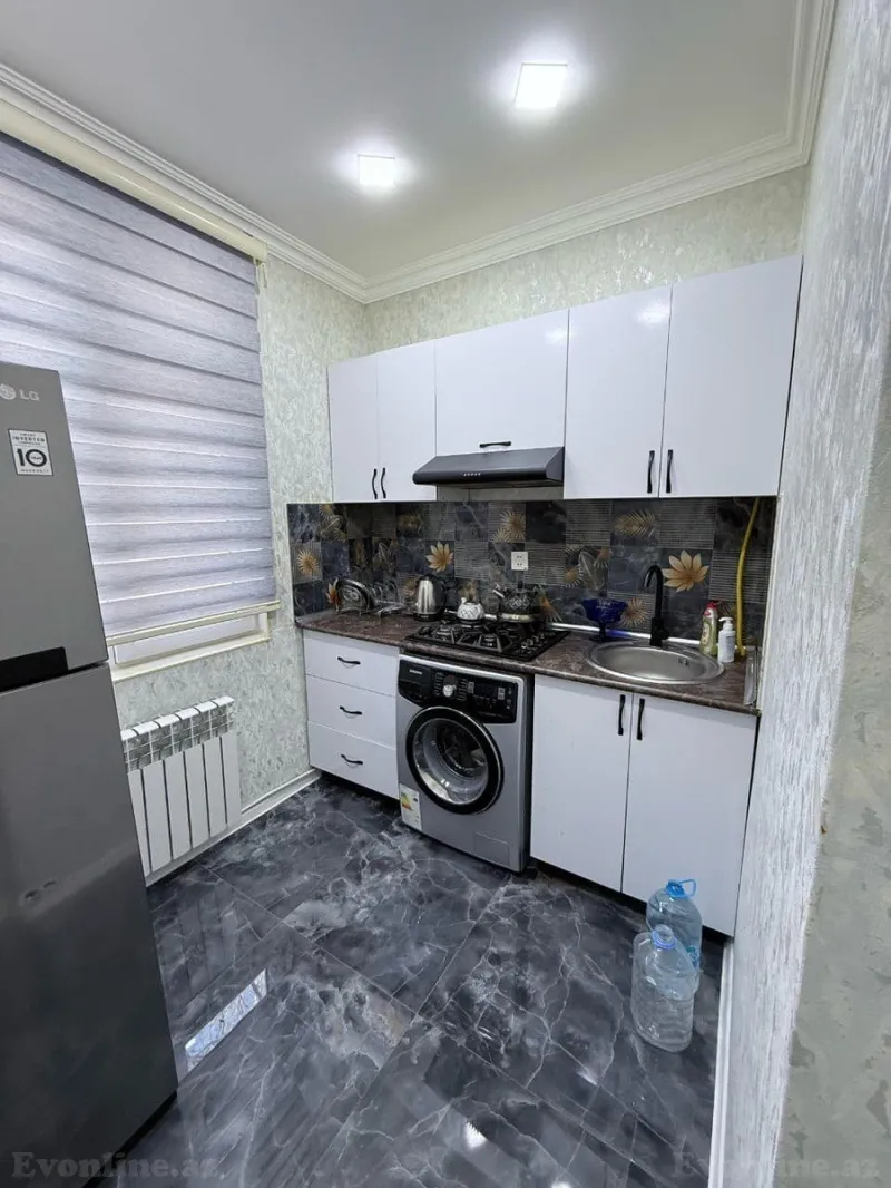 Satılır 2 otaqlı Mənzil Köhnə tikili 65 m² 4-cü mikrorayon - şəkil 8