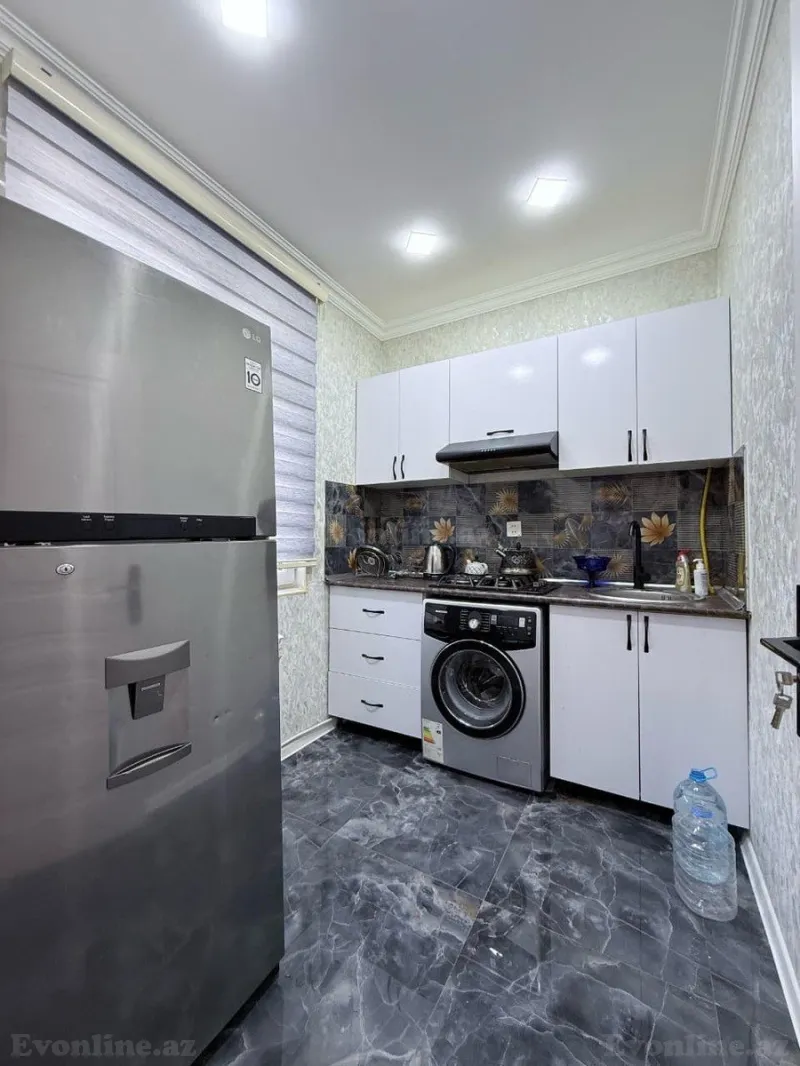 Satılır 2 otaqlı Mənzil Köhnə tikili 65 m² 4-cü mikrorayon - şəkil 10