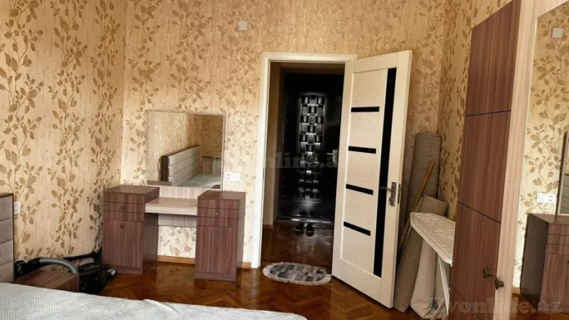 Kirayə verilir 2 otaqlı Mənzil Köhnə tikili 60 m² Xətai r. - şəkil 4