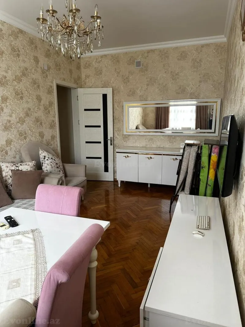 Kirayə verilir 2 otaqlı Mənzil Köhnə tikili 60 m² Xətai r. - şəkil 5