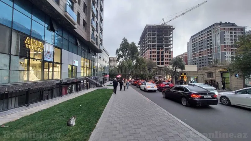 Satılır Obyekt 92 m² 28 May m. - şəkil 2