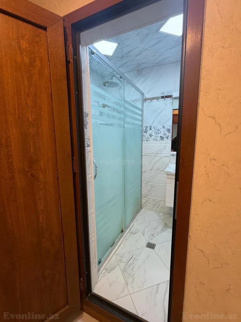 Satılır 3 otaqlı Mənzil Köhnə tikili 80 m² Gənclik m. - şəkil 10
