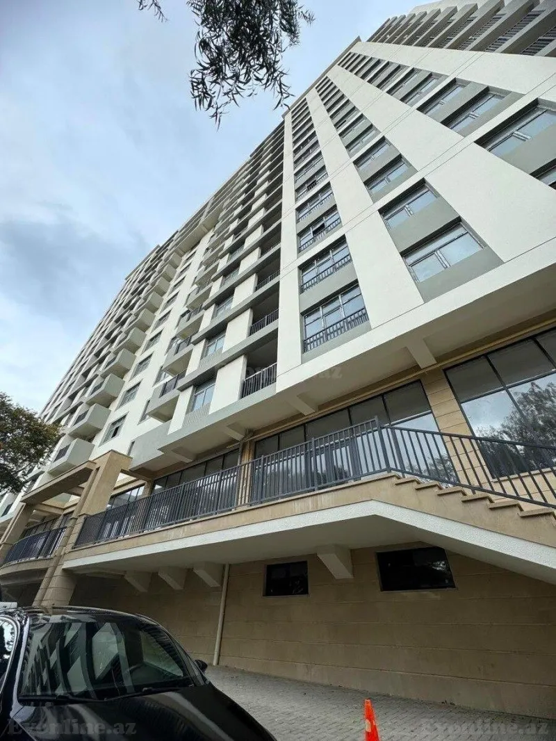 4 otaqlı Mənzil 175 m² 28 May m. Satılır