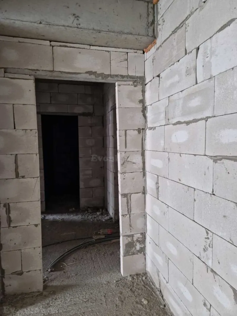 Satılır 3 otaqlı Mənzil Yeni tikili 90 m² Xətai r. - şəkil 2