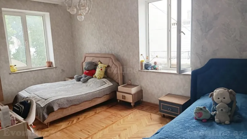Satılır 3 otaqlı Mənzil Köhnə tikili 100 m² Nəriman Nərimanov m. - şəkil 5