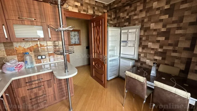 Kirayə verilir 3 otaqlı Mənzil Yeni tikili 120 m² Neftçilər m. - şəkil 7