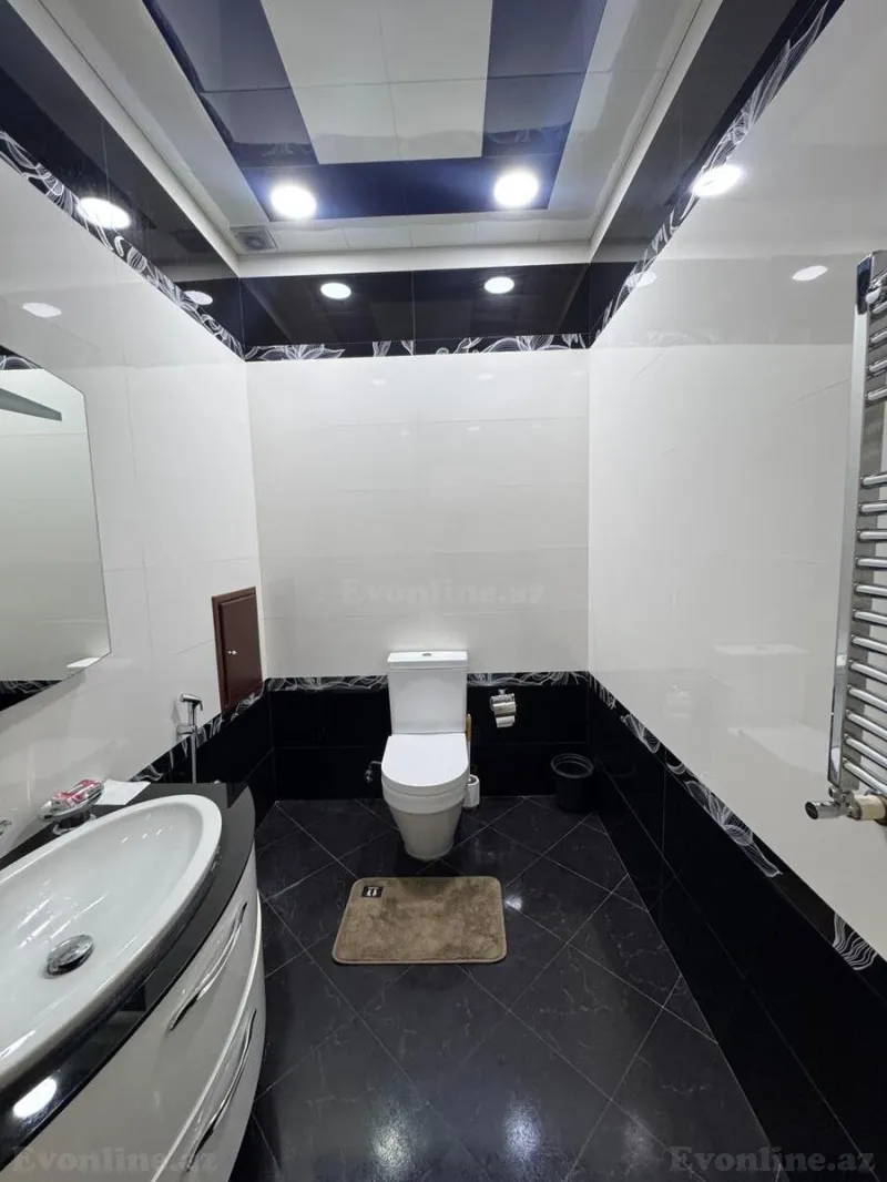 Kirayə verilir 4 otaqlı Mənzil Yeni tikili 250 m² Sahil m. - şəkil 15