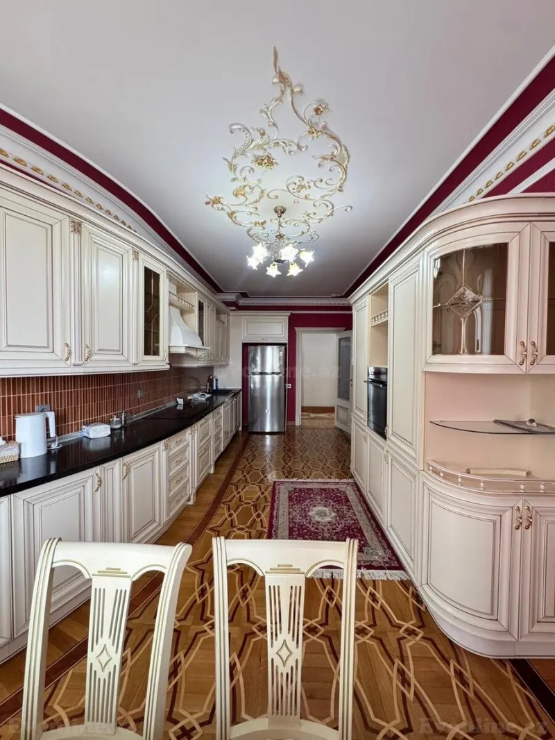 Kirayə verilir 4 otaqlı Mənzil Yeni tikili 250 m² Sahil m. - şəkil 27