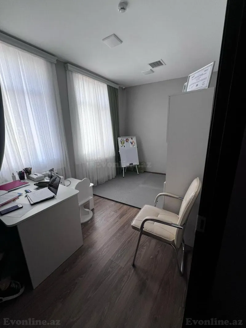 Kirayə verilir Obyekt 1100 m² Azadlıq prospekti m. - şəkil 24