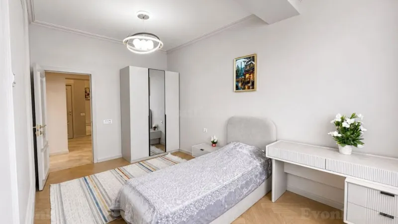 Satılır 3 otaqlı Mənzil Yeni tikili 112 m² 28 May m. - şəkil 8