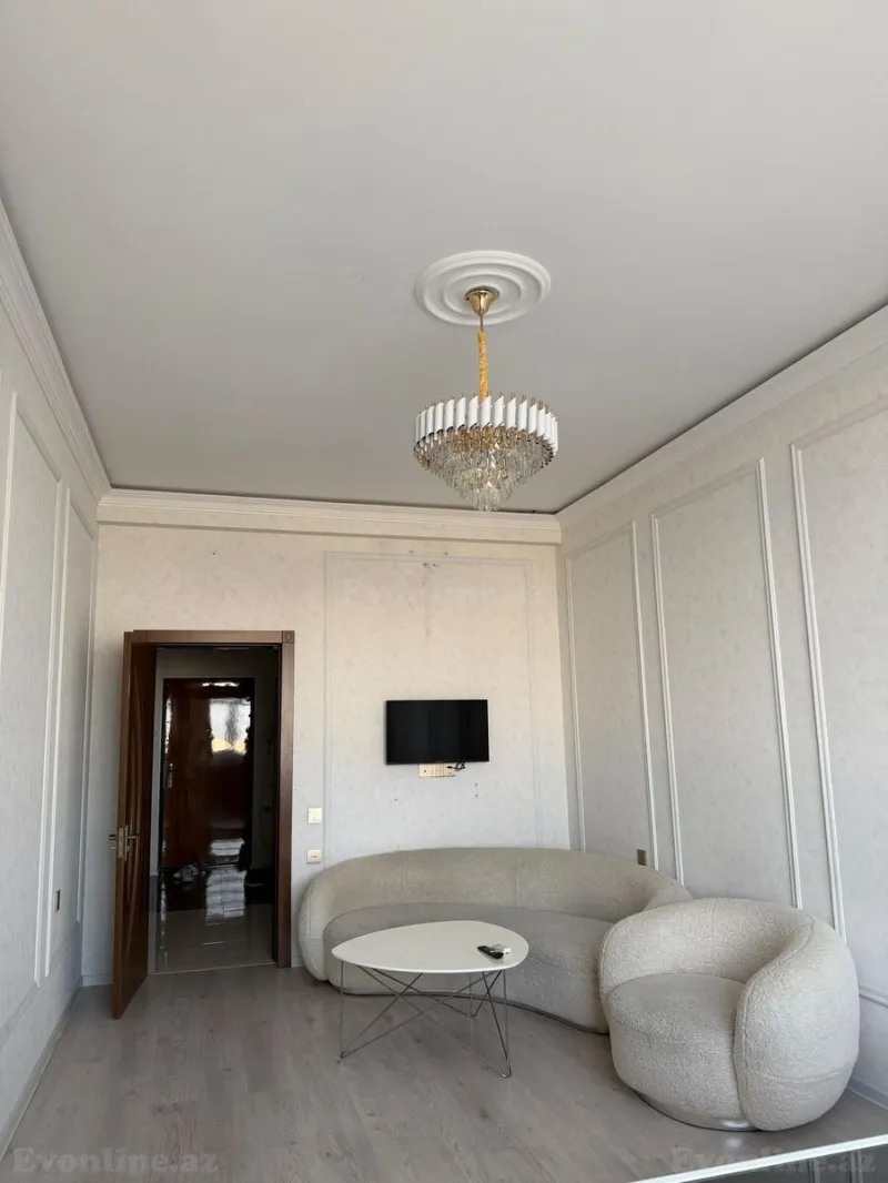 Kirayə verilir 2 otaqlı Mənzil Yeni tikili 85 m² Suraxanı r.