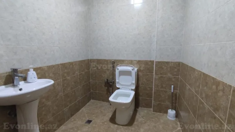 Kirayə verilir 4 otaqlı Mənzil Yeni tikili 140 m² Nizami r. - şəkil 16