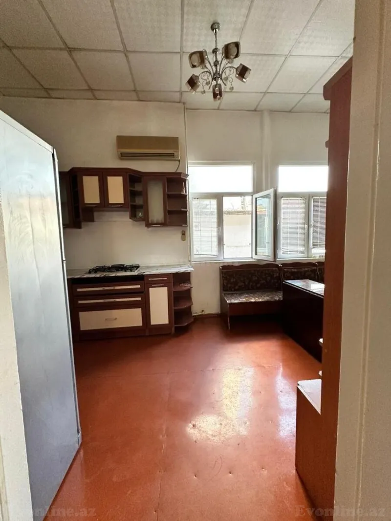 Satılır 2 otaqlı Mənzil Köhnə tikili 70 m² Nəsimi r. - şəkil 10
