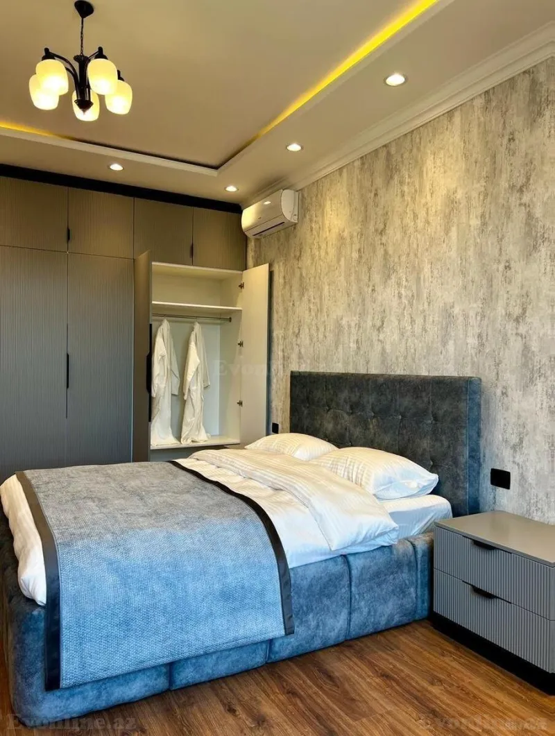 Kirayə verilir 3 otaqlı Mənzil Yeni tikili 120 m² Gənclik m. - şəkil 6