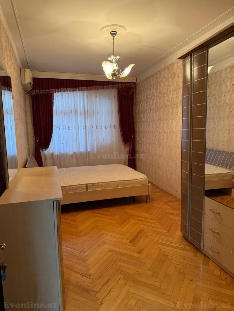 Satılır 2 otaqlı Mənzil Köhnə tikili 60 m² Sahil m. - şəkil 9