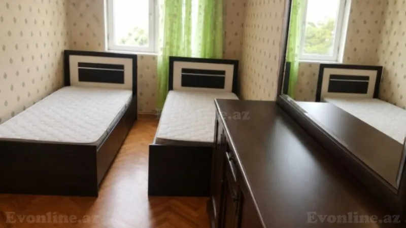 Satılır 2 otaqlı Mənzil Köhnə tikili 60 m² Memar Əcəmi m. - şəkil 2