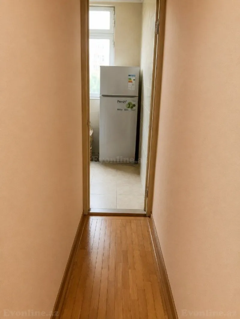 Satılır 2 otaqlı Mənzil Köhnə tikili 60 m² Memar Əcəmi m. - şəkil 4