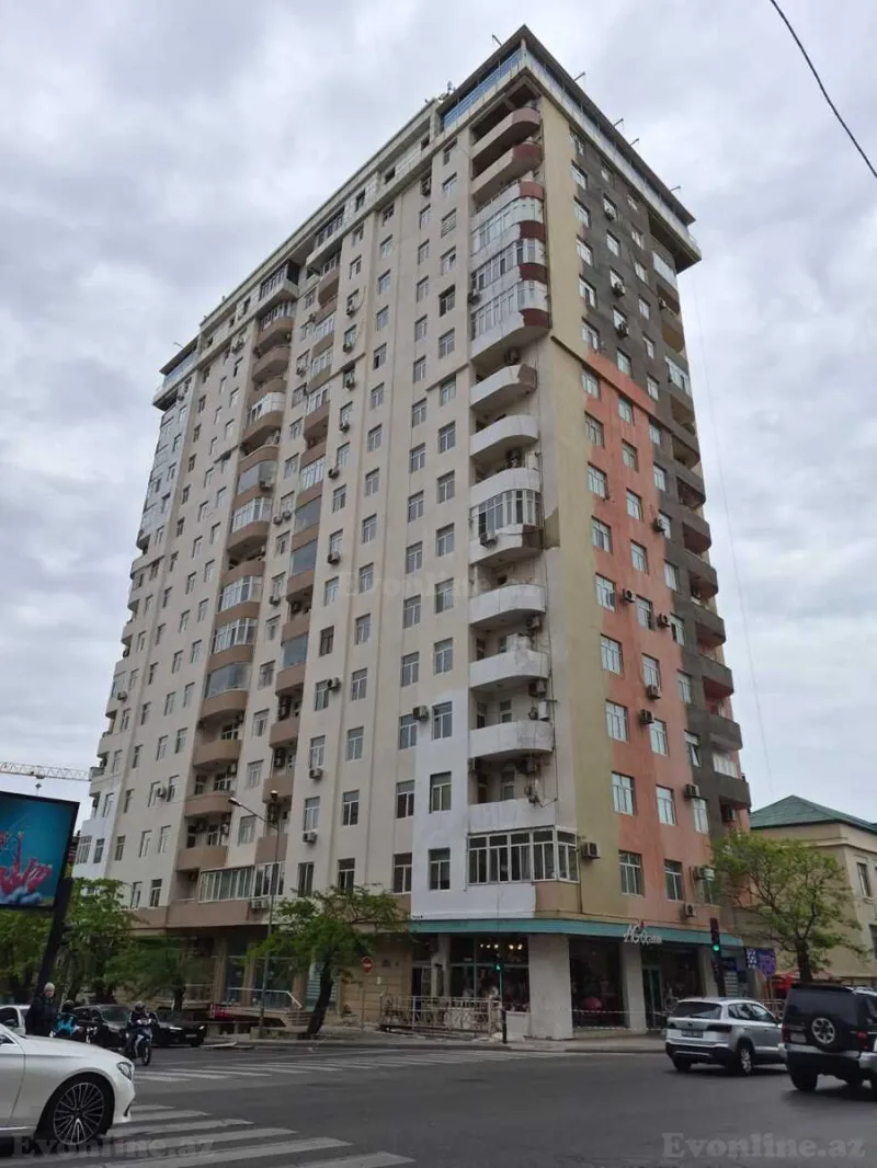 Satılır 2 otaqlı Mənzil Yeni tikili 80 m² Nizami m.