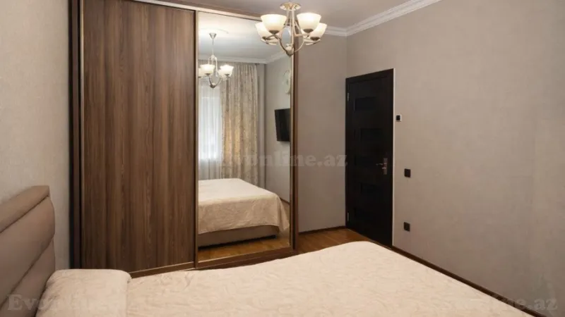 Satılır 3 otaqlı Mənzil Köhnə tikili 90 m² Neftçilər m. - şəkil 8