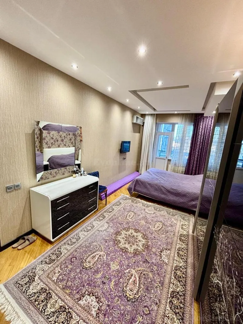 Satılır 5 otaqlı Mənzil Yeni tikili 228.5 m² 20 Yanvar m. - şəkil 10