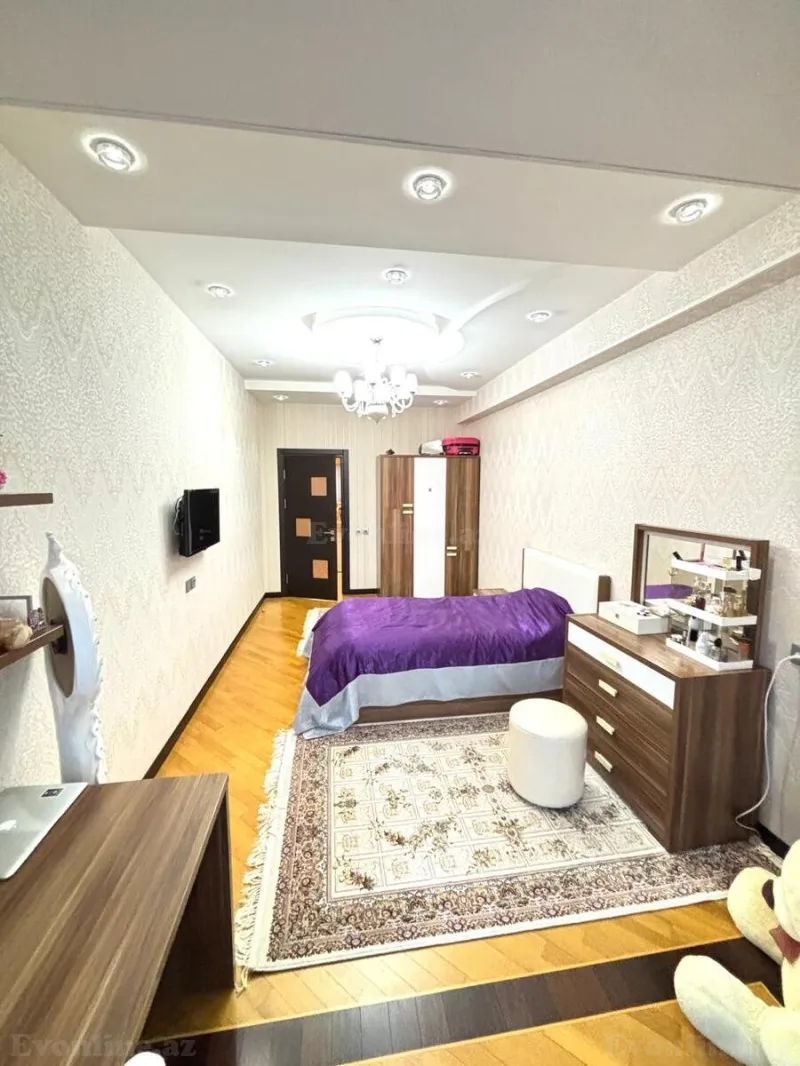 Satılır 5 otaqlı Mənzil Yeni tikili 228.5 m² 20 Yanvar m. - şəkil 14