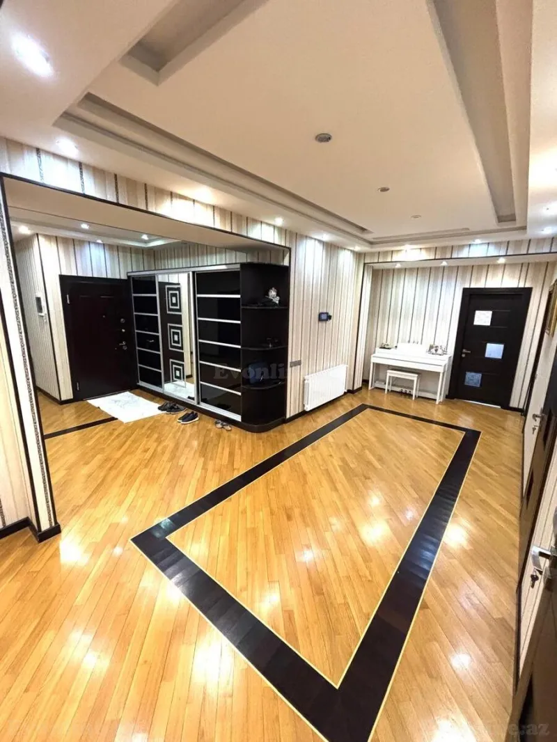 Satılır 5 otaqlı Mənzil Yeni tikili 228.5 m² 20 Yanvar m. - şəkil 18