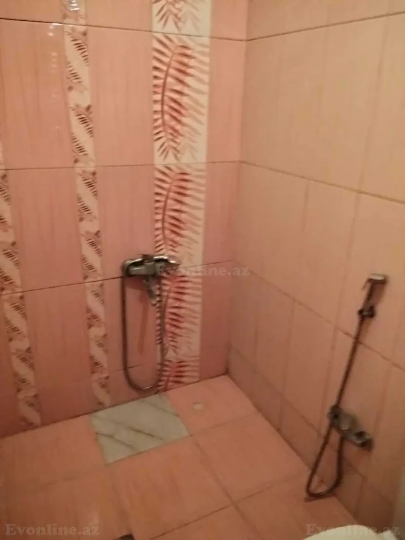 Kirayə verilir 2 otaqlı Mənzil Köhnə tikili 40 m² Həzi Aslanov m. - şəkil 7